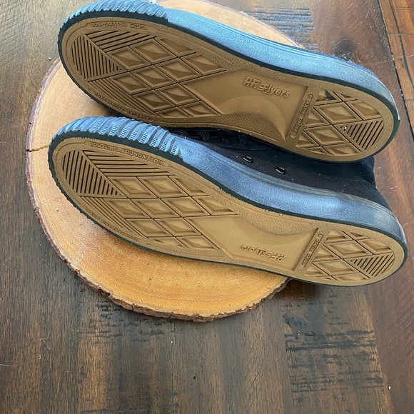 PF flyers. Barely worn. Super cute! - Picture 4 of 5